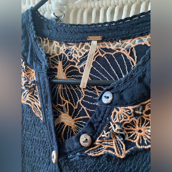 FREE PEOPLE EASY BREEZY HENLEY - Picture 4 of 4